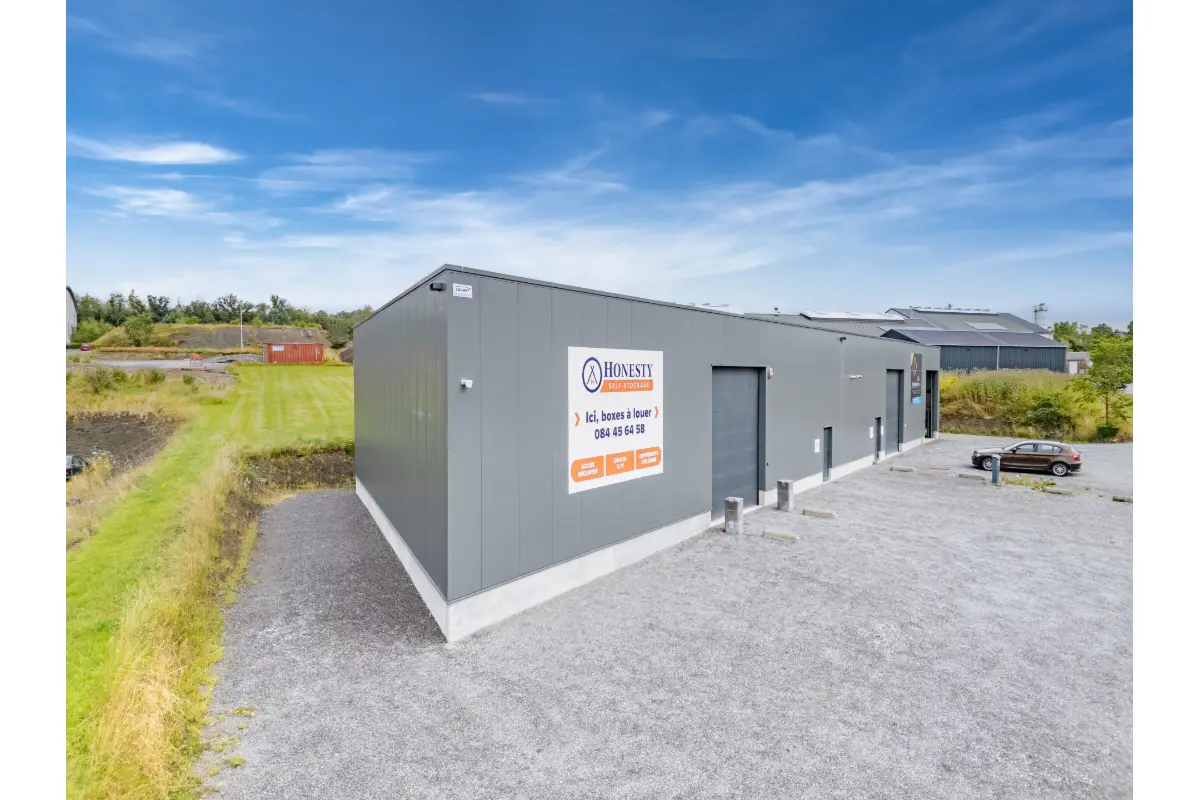 Parking / garage à louer à Baillonville 5377 95.00€  chambres m² - annonce 444844