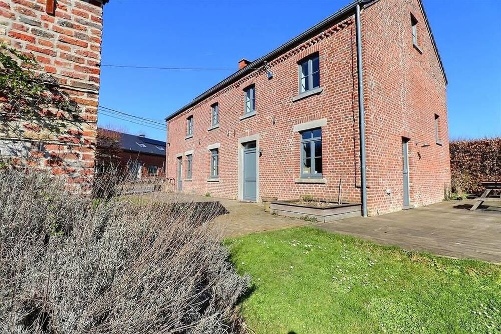 Maison à à Meux 5081 1800.00€ 6 chambres 220.00m² - annonce 446462