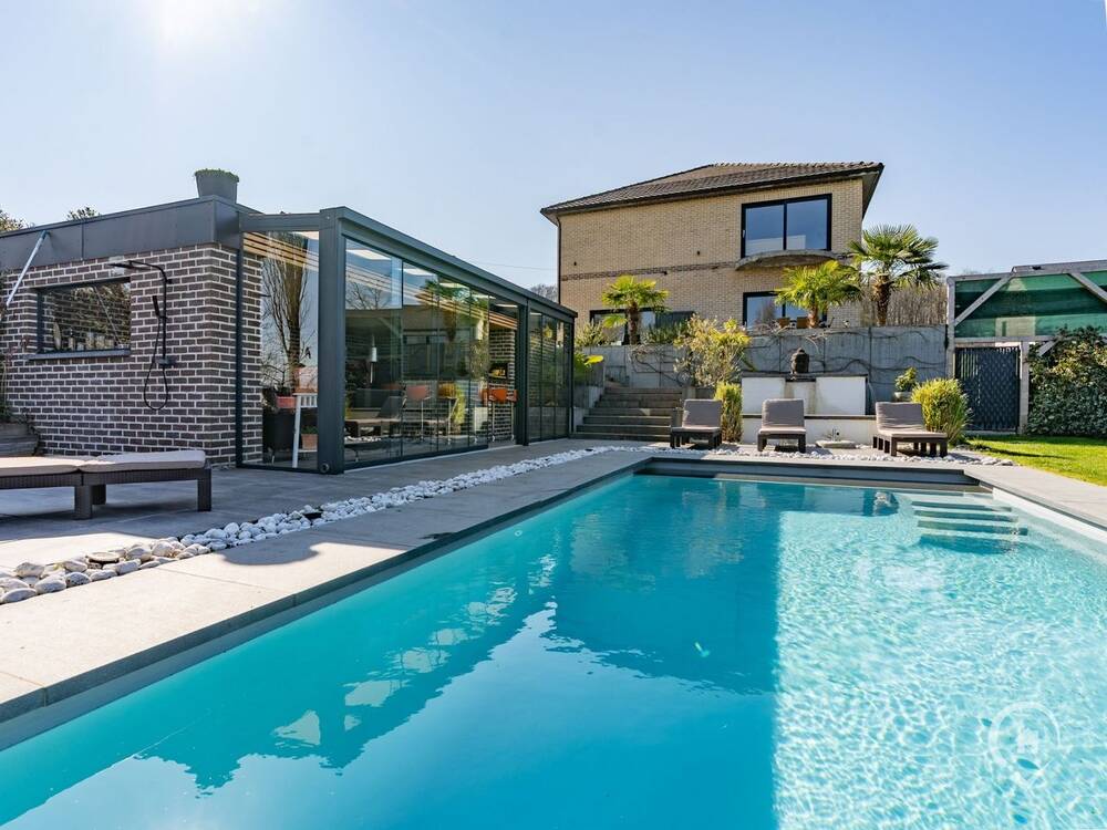 Maison à vendre à Dave 5100 925000.00€ 3 chambres 260.00m² - annonce 451437