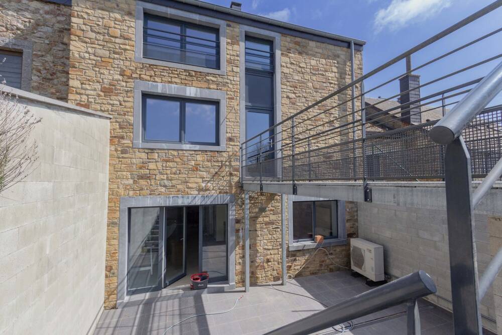 Maison à vendre à Oignies-en-Thiérache 5670 379000.00€ 3 chambres 320.00m² - annonce 453638