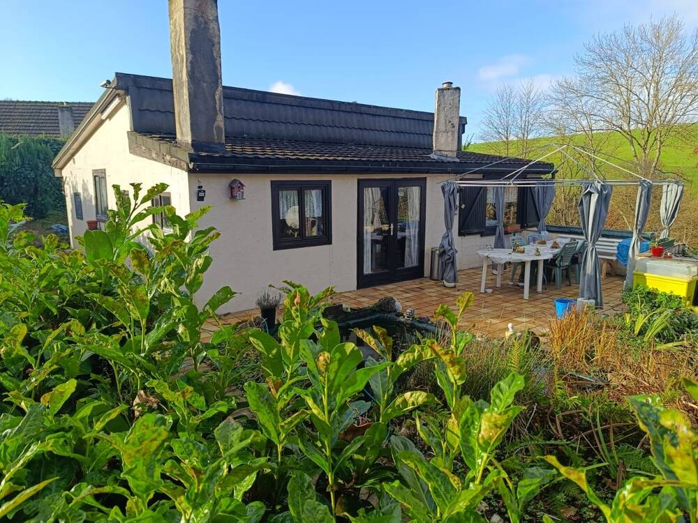 Maison à vendre à Hastière-Lavaux 5540 145000.00€ 2 chambres 108.00m² - annonce 454052