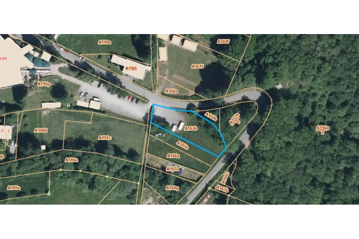 Terrain à vendre à Vresse-sur-Semois 5550 155000.00€  chambres m² - annonce 456406