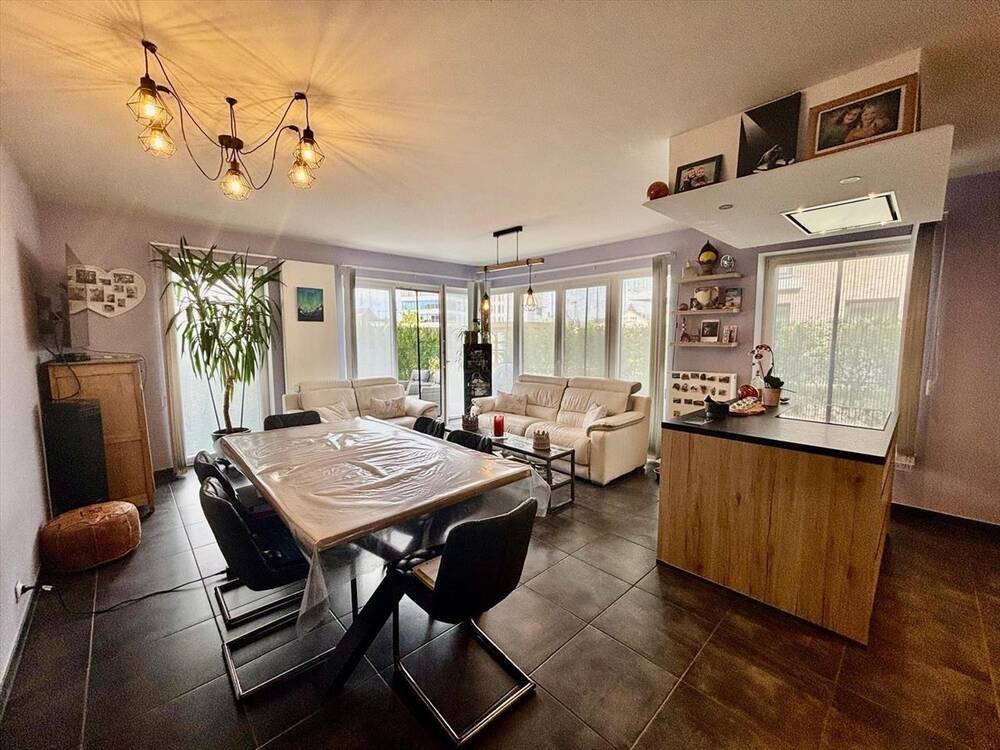 Rez-de-chaussée à vendre à Jambes 5100 340000.00€ 2 chambres m² - annonce 457233