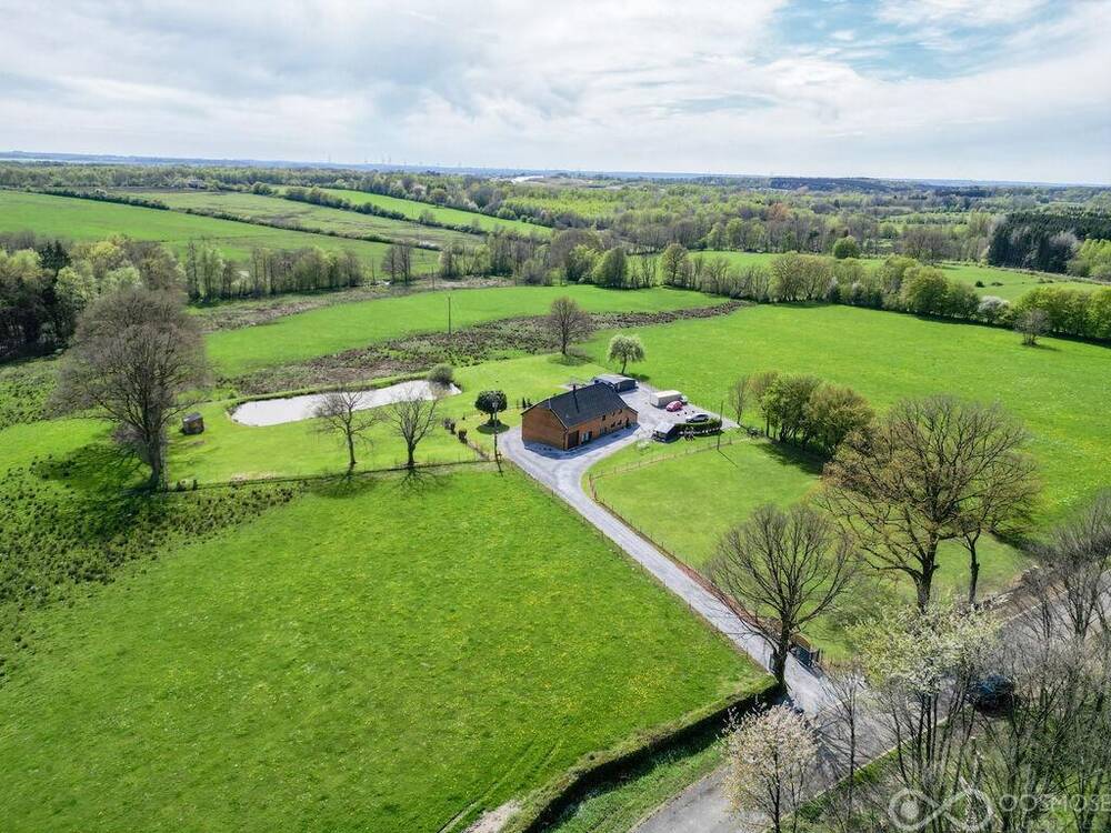 Maison à vendre à Couvin 5660 525000.00€ 4 chambres 240.00m² - annonce 458630