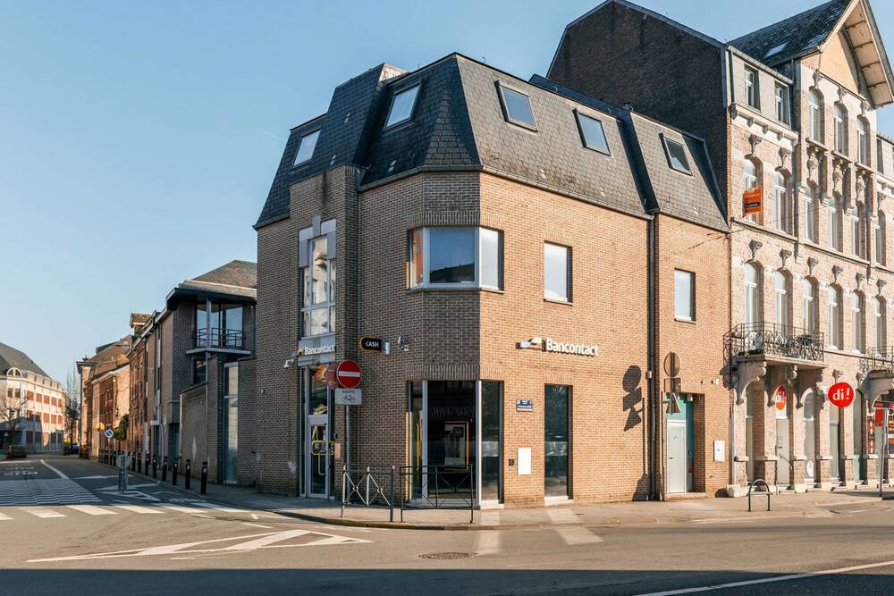 Commerce à vendre à Jambes 5100 325000.00€ chambres 320.00m² - annonce 461224