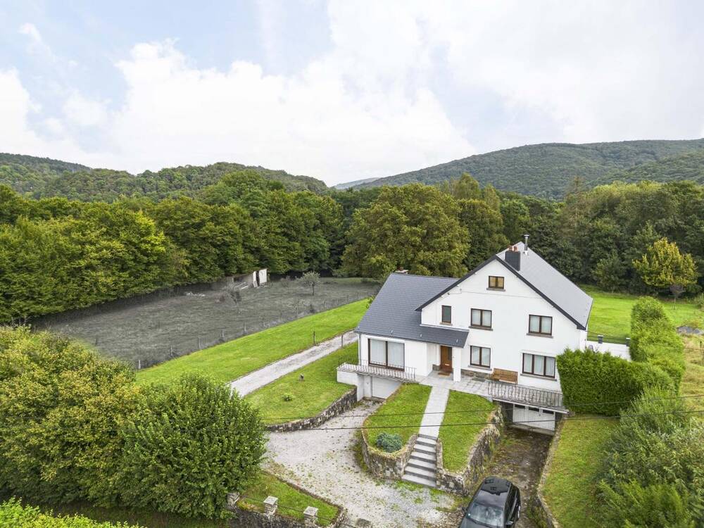 Maison à vendre à Olloy-sur-Viroin 5670 550000.00€ 5 chambres 175.00m² - annonce 460869