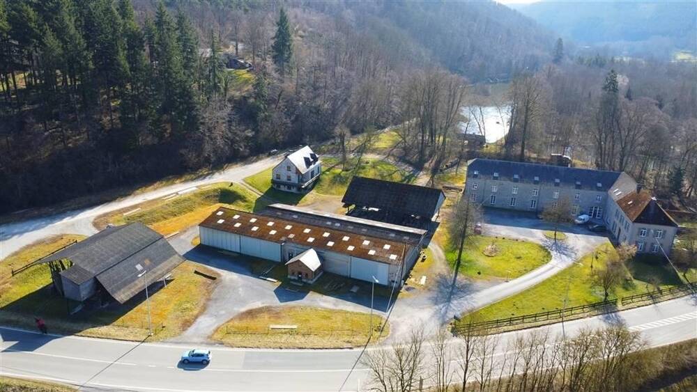 Maison à vendre à Couvin 5660 2850000.00€ 17 chambres m² - annonce 460715