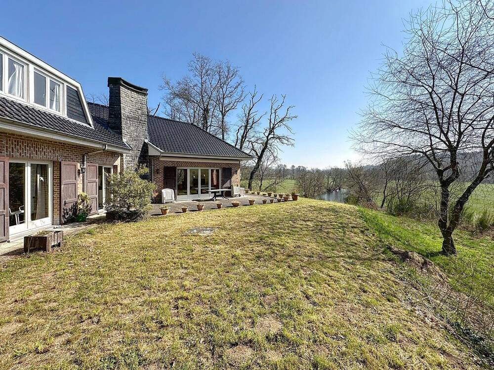 Maison à vendre à Ciergnon 5560 399000.00€ 5 chambres 243.00m² - annonce 461923