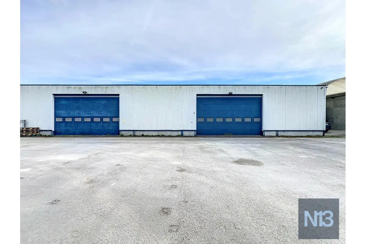 Commerce à louer à Andenne 5300 4125.00€  chambres 900.00m² - annonce 462673