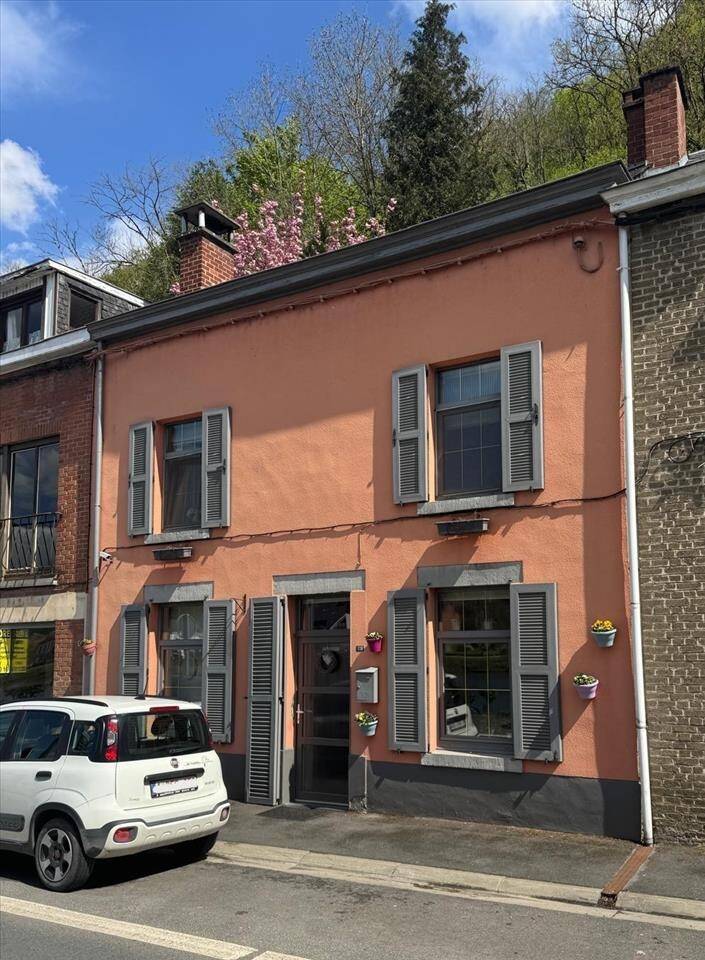 Maison à vendre à Dinant 5500 180000.00€ 4 chambres m² - annonce 463240
