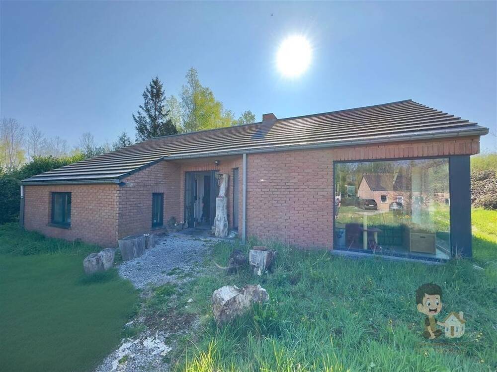 Maison à vendre à Roly 5600 165000.00€ 3 chambres 162.00m² - annonce 463480