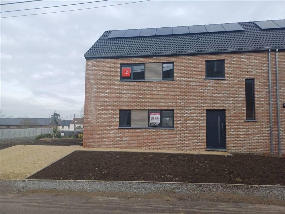 Maison à vendre à Le Roux 5070 349000.00€ 3 chambres 178.00m² - annonce 472253