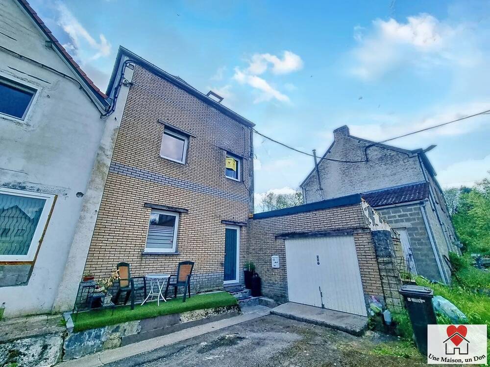 Maison à vendre à Florennes 5620 160000.00€ 4 chambres 128.00m² - annonce 473375