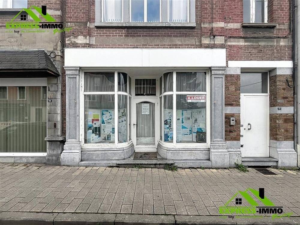 Commerce à louer à Seilles 5300 600.00€ chambres m² - annonce 472428
