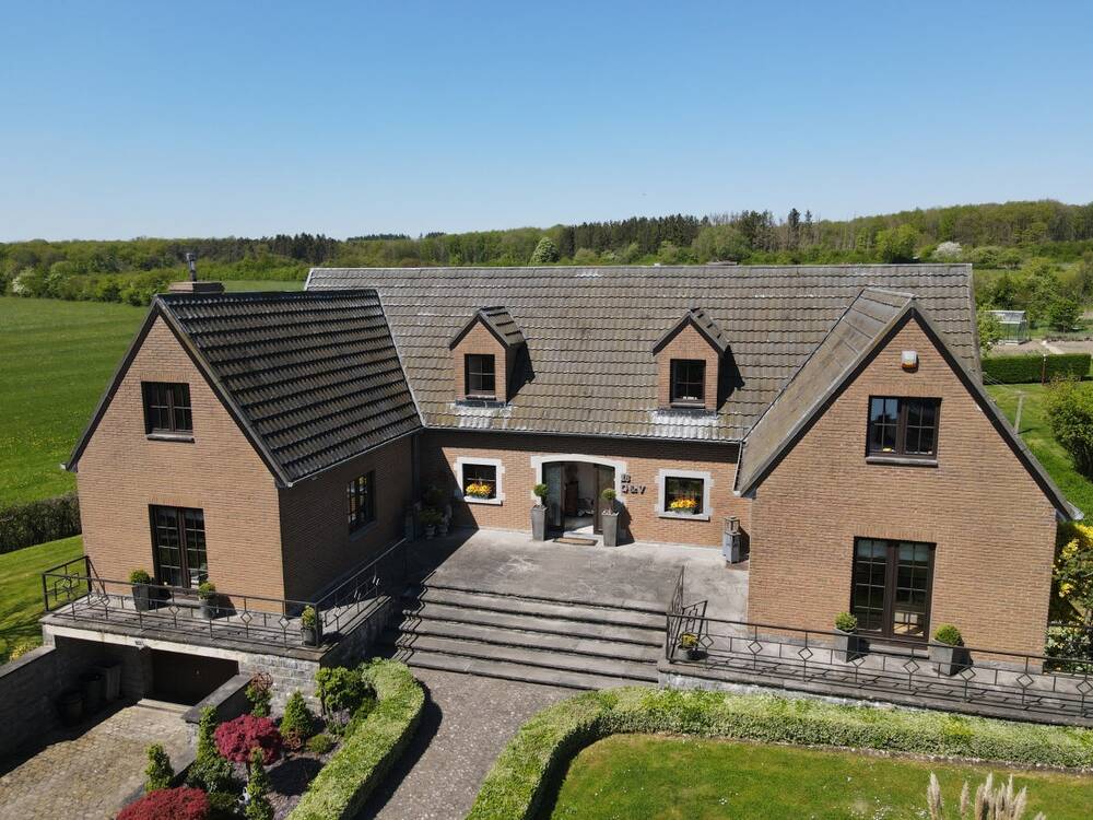 Maison à vendre à Mariembourg 5660 400000.00€ 4 chambres 293.00m² - annonce 474314