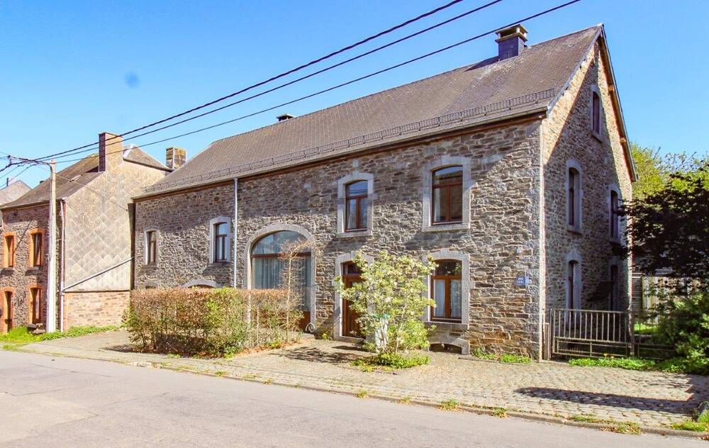 Maison à à Porcheresse 6929 395000.00€ 7 chambres 300.00m² - annonce 474121
