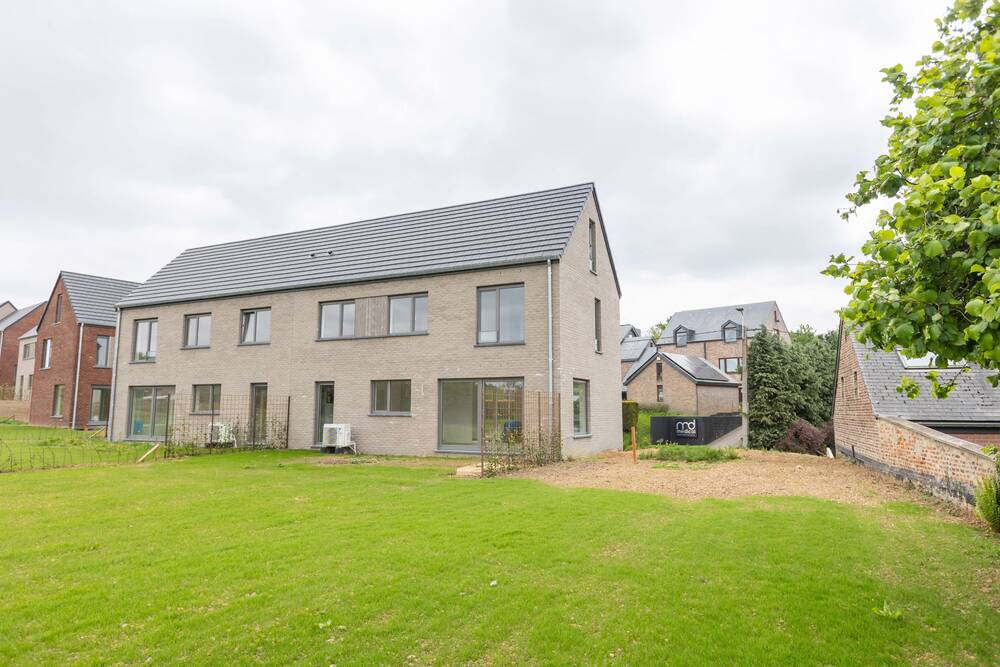 Maison à vendre à Vedrin 5020 0.00€ 4 chambres 174.00m² - annonce 476823