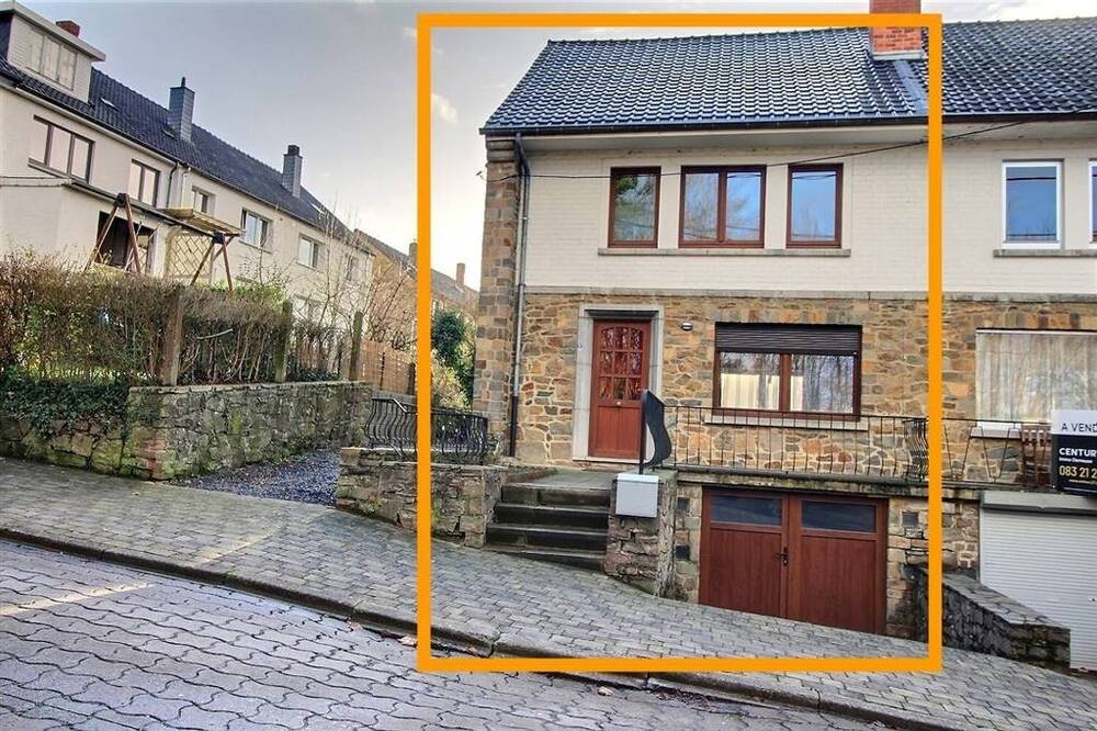 Maison à louer à Ciney 5590 970.00€ 3 chambres 115.00m² - annonce 475486