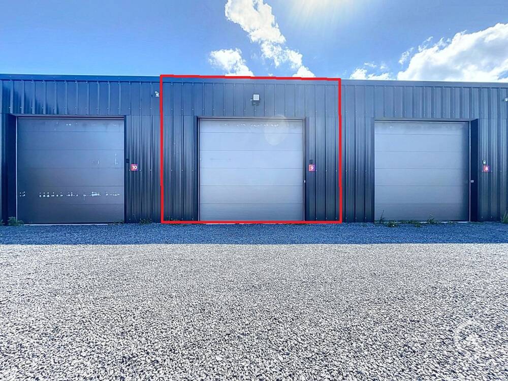 Commerce à louer à Achène 5590 550.00€ chambres m² - annonce 477162
