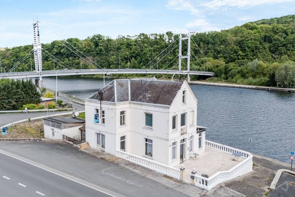 Maison à vendre à Agimont 5544 249000.00€ 4 chambres 324.00m² - annonce 475684