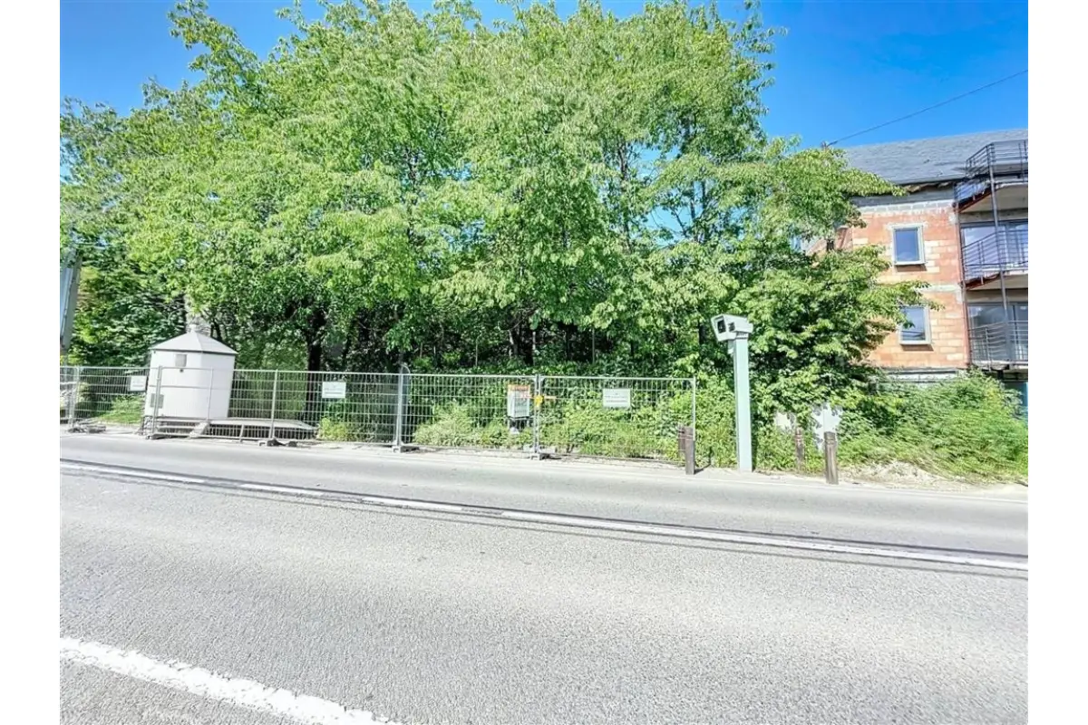 Terrain à vendre à Landenne 5300 95000.00€  chambres m² - annonce 795953