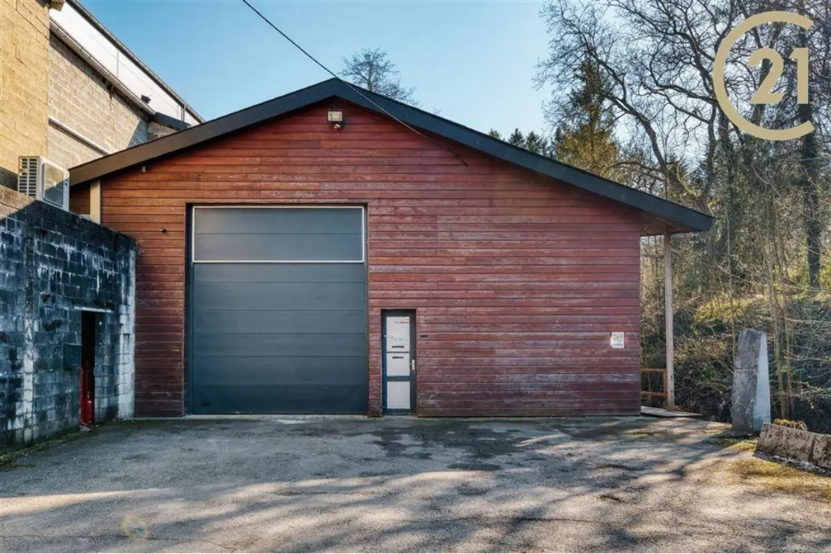 Commerce à vendre à Namur 5000 550000.00€ 2 chambres 337.00m² - annonce 482109