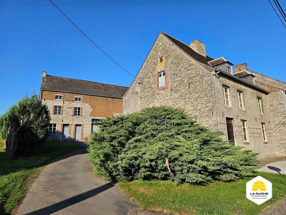 Immeuble mixte à vendre à Laneffe 5651 250000.00€ 3 chambres 130.00m² - annonce 481660