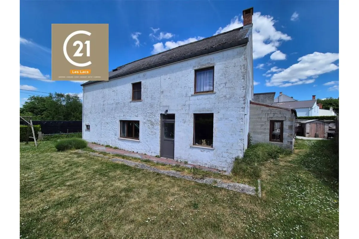 Maison à vendre à Villers-le-Gambon 5600 250000.00€ 3 chambres 225.00m² - annonce 484369