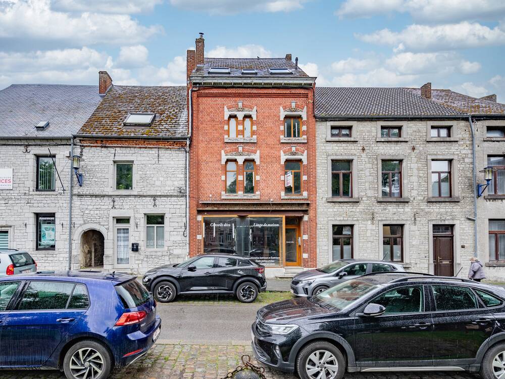 Appartement à vendre à Couvin 5660 199000.00€ 5 chambres 440.00m² - annonce 483821