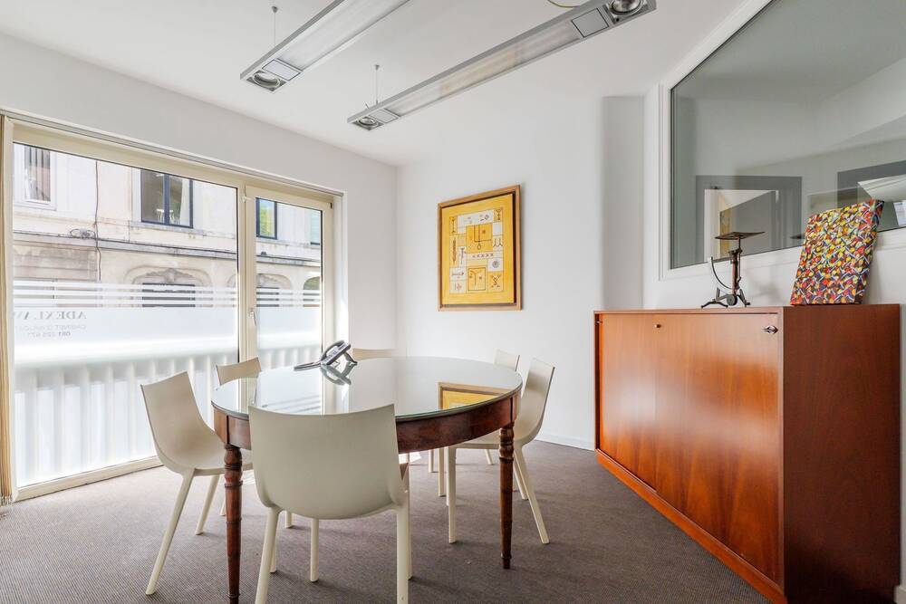 Commerce à vendre à Namur 5000 375000.00€ chambres 153.00m² - annonce 483672