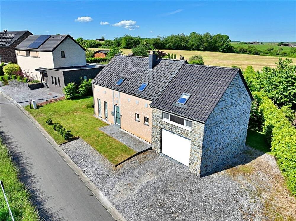 Villa à vendre à Bioul 5537 395000.00€ 4 chambres 218.00m² - annonce 485854