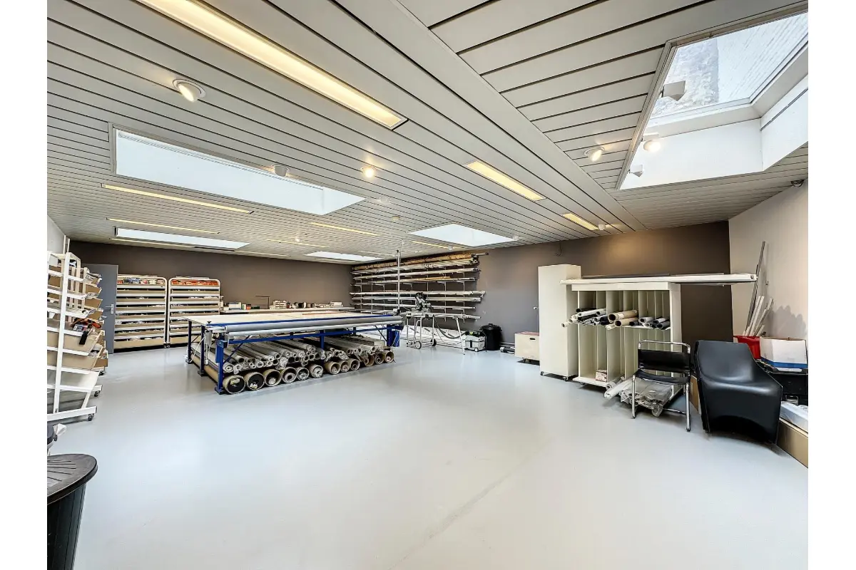 Commerce à louer à Namur 5000 1200.00€  chambres 180.00m² - annonce 488555