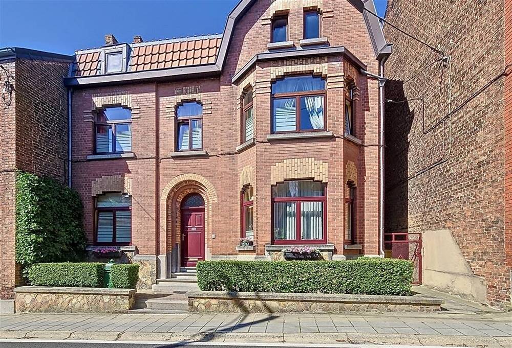 Maison à vendre à Jemeppe-sur-Sambre 5190 339000.00€ 5 chambres 241.50m² - annonce 490131