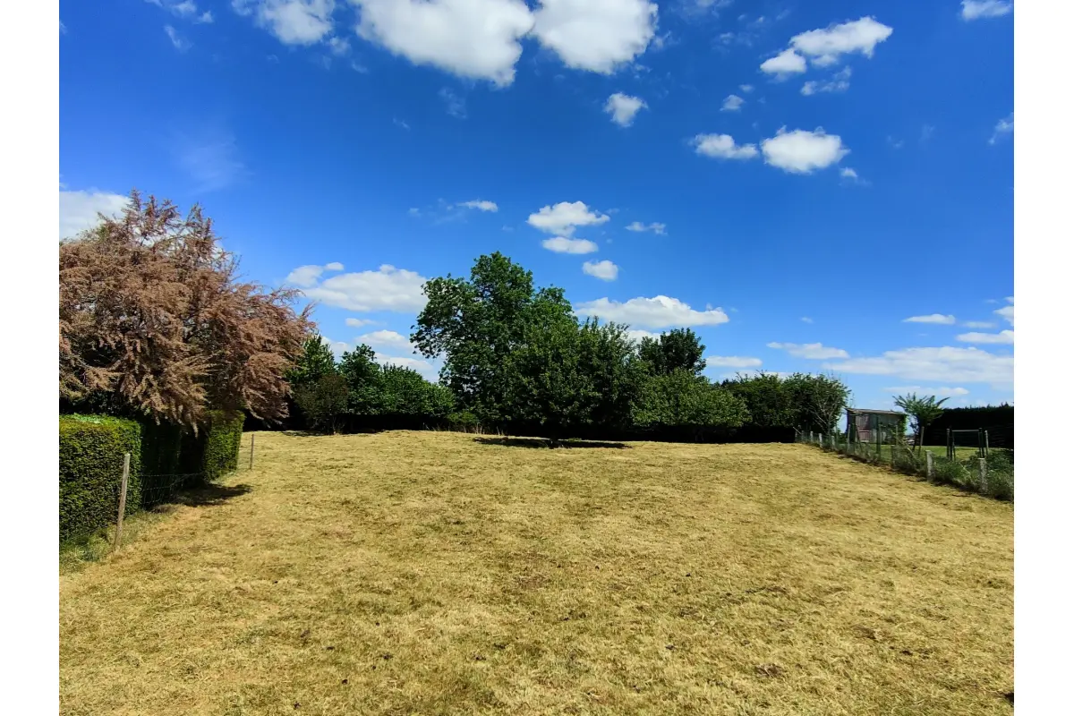 Terrain à vendre à Florennes 5620 75000.00€  chambres m² - annonce 491352