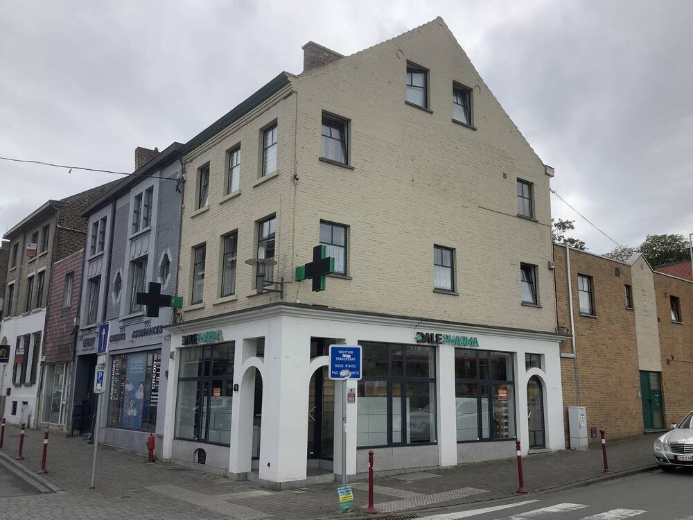Commerce à louer à Auvelais 5060 1800.00€ chambres m² - annonce 502298