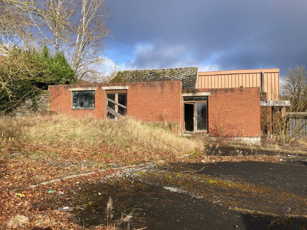 Autre à vendre à Couvin 5660 500000.00€ chambres m² - annonce 502585