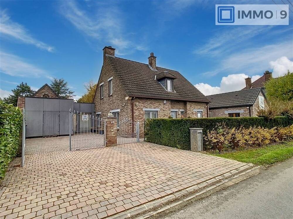 Maison à vendre à Floriffoux 5150 629000.00€ 4 chambres 270.00m² - annonce 502272