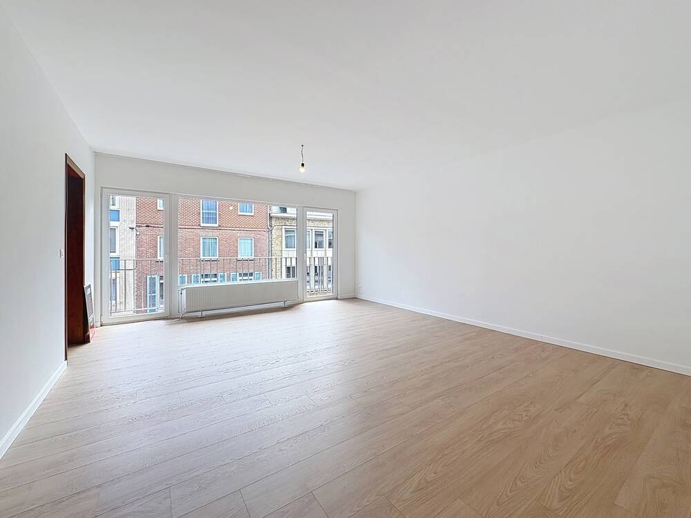 Appartement à louer à Dave 5100 950.00€ 2 chambres 95.00m² - annonce 502551