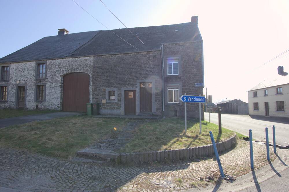 Maison à vendre à Rienne 5575 99000.00€ 2 chambres 153.00m² - annonce 500940