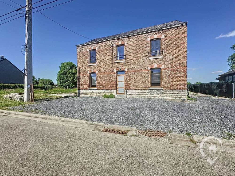 Maison à vendre à Focant 5572 349000.00€ 4 chambres 200.00m² - annonce 499020