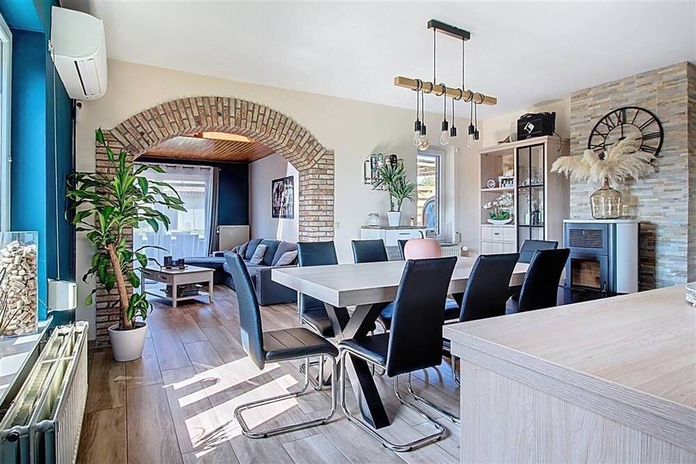 Maison à vendre à Dinant 5500 310000.00€ 3 chambres 144.00m² - annonce 495929