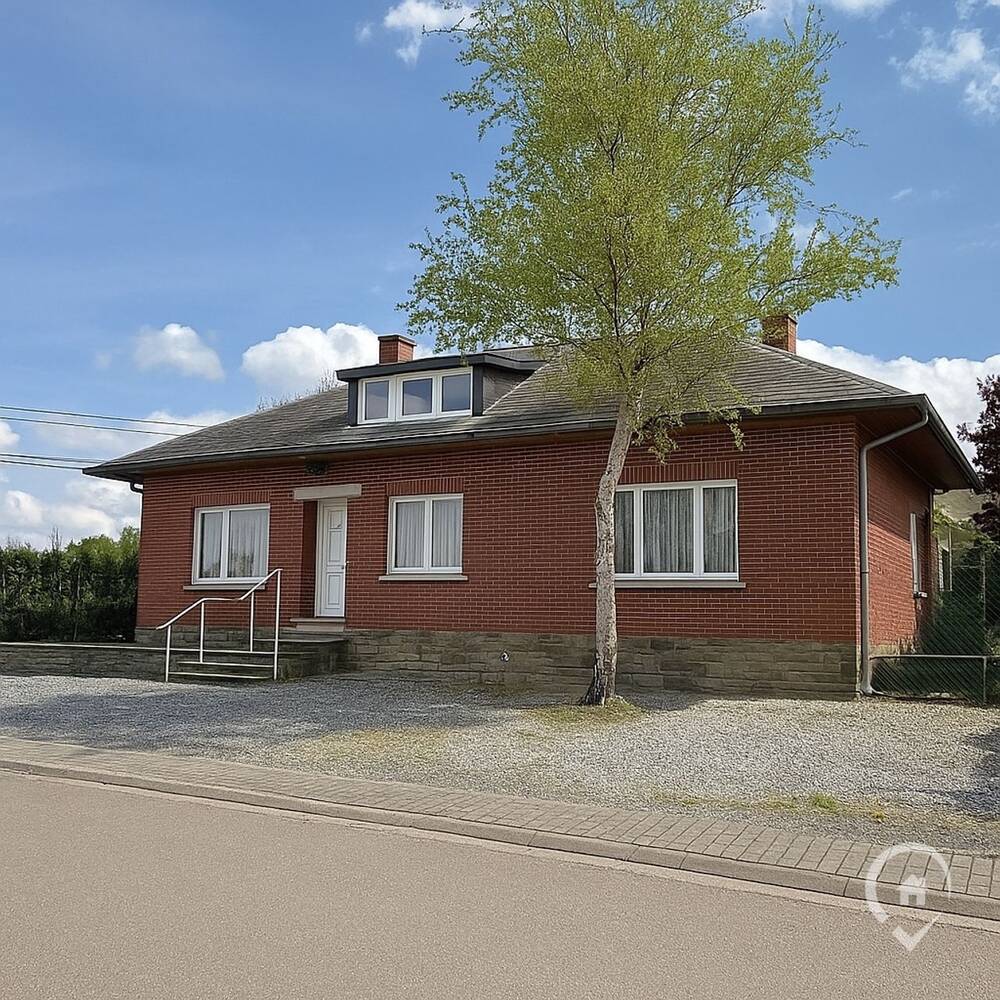 Villa à vendre à Dinant 5500 325000.00€ 4 chambres 200.00m² - annonce 495803