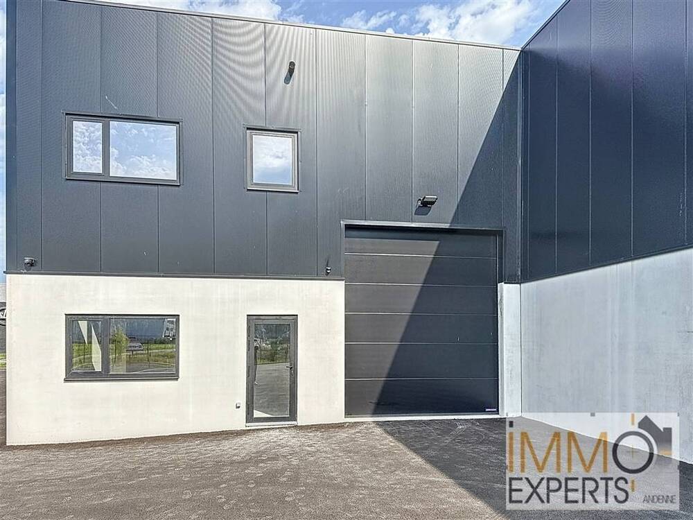 Commerce à louer à Fernelmont 5380 1900.00€ chambres m² - annonce 495569