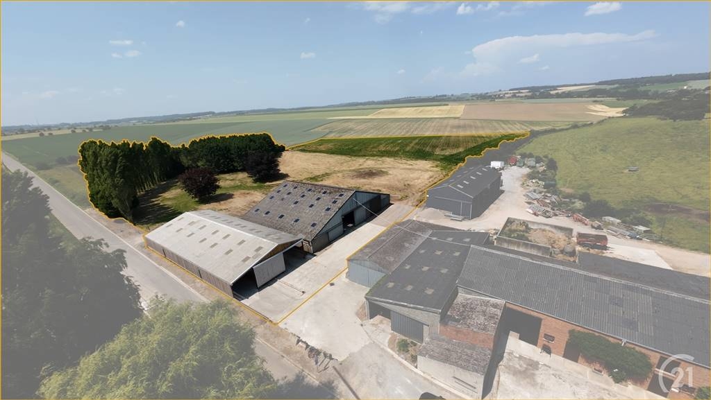 Commerce à vendre à Corenne 5620 350000.00€ chambres m² - annonce 493862