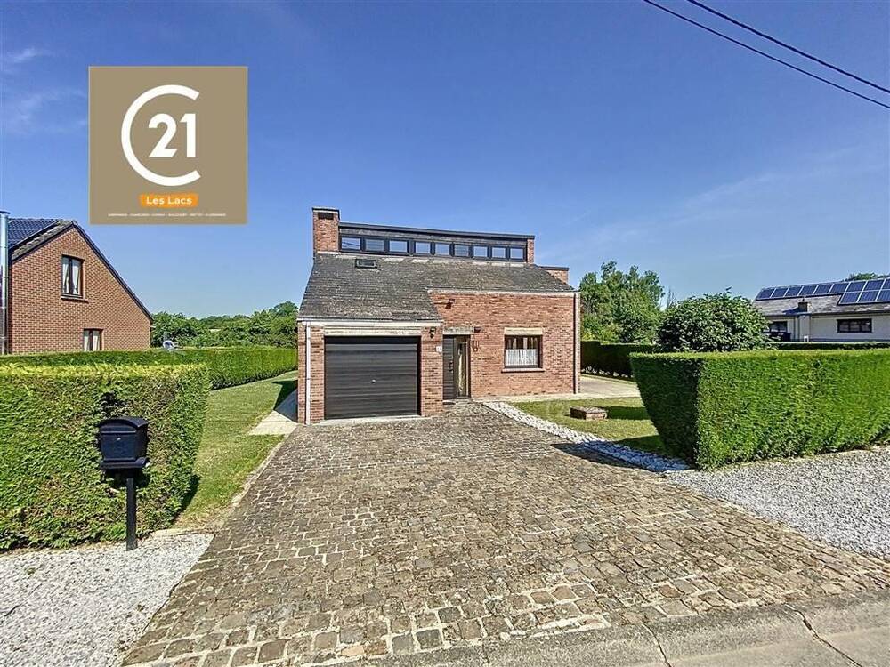 Maison à vendre à Yves-Gomezée 5650 350000.00€ 3 chambres 186.00m² - annonce 493863