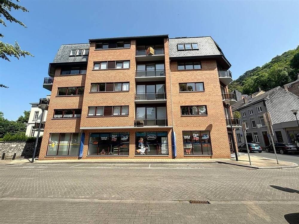 Appartement à louer à Dinant 5500 800.00€ 2 chambres 94.00m² - annonce 494665