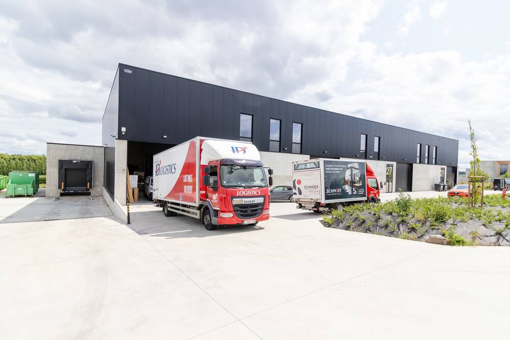 Commerce à louer à Champion 5020 5250.00€ chambres 515.00m² - annonce 507024