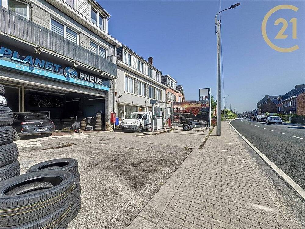 Commerce à vendre à Jambes 5100 450000.00€ chambres 200.00m² - annonce 509158