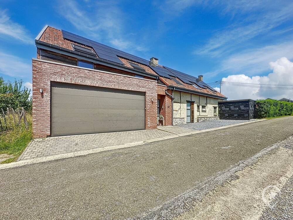Maison à vendre à Sinsin 5377 425000.00€ 4 chambres 225.00m² - annonce 513916
