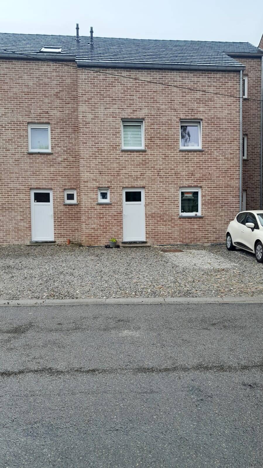 Maison à louer à Fraire 5650 830.00€ 3 chambres 120.00m² - annonce 519085